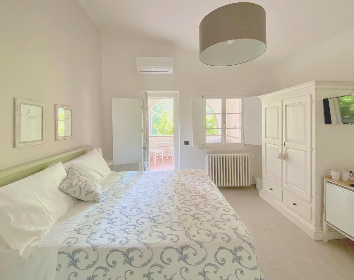 Al Gattosaggio Bed & Breakfast Montecarlo Luaran gambar